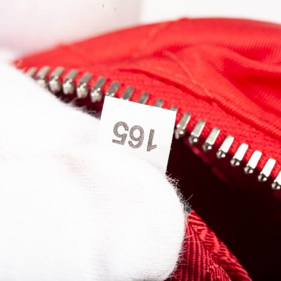 Authentic Ladies Red Prada Quilted Tesstuto Impuntu Mini Backpack - Picture 13 of 15